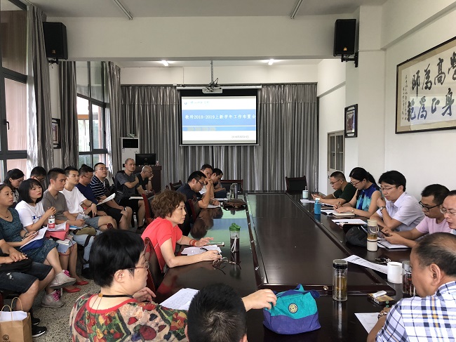 1535795296595688.jpg 125282941C6CAC4B78E4BF0AAEC70D08.jpg