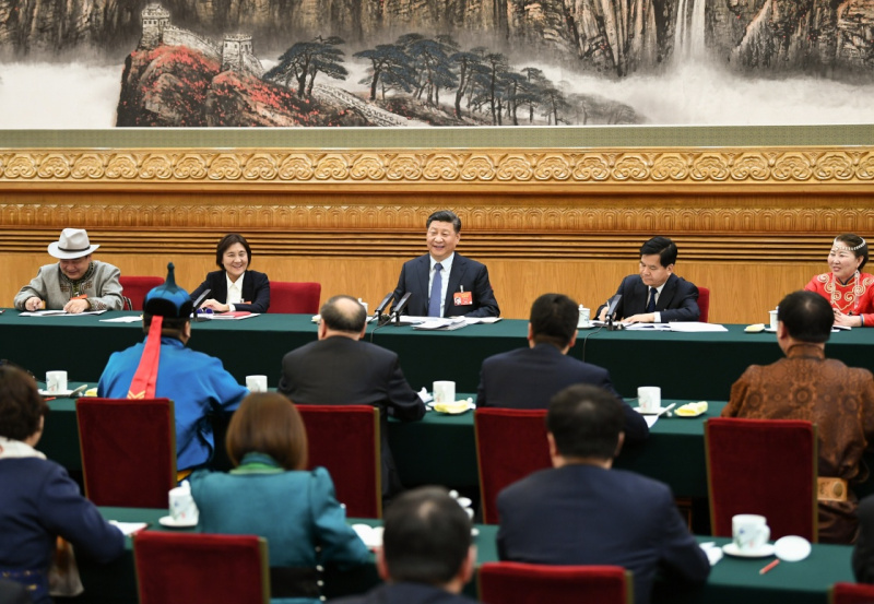 3月5日,中共中央总书记、国家主席、中央军委主席习近平参加十三届全国人大二次会议内蒙古代表团的审议。
