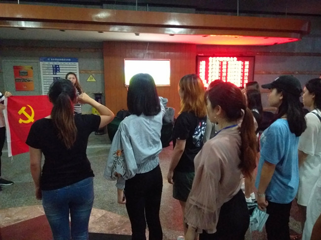 1496198323140223.jpg 上网.jpg